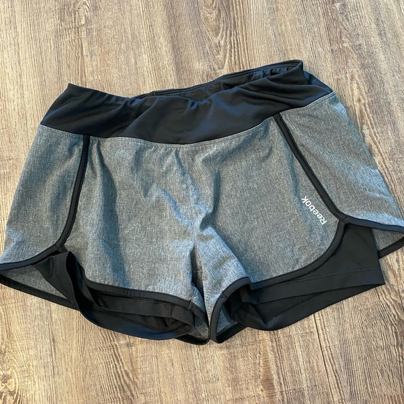 Women’s Reebok Running Shorts - Picture 1 of 4